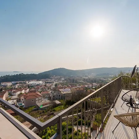 Divine With Sea View *